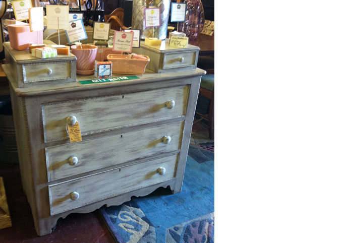 TheRoo'sDresser