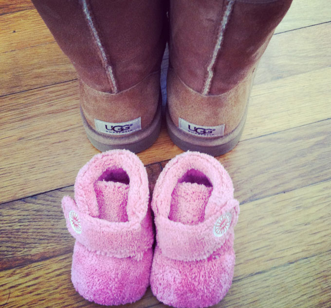 MomAndDaughterUggs